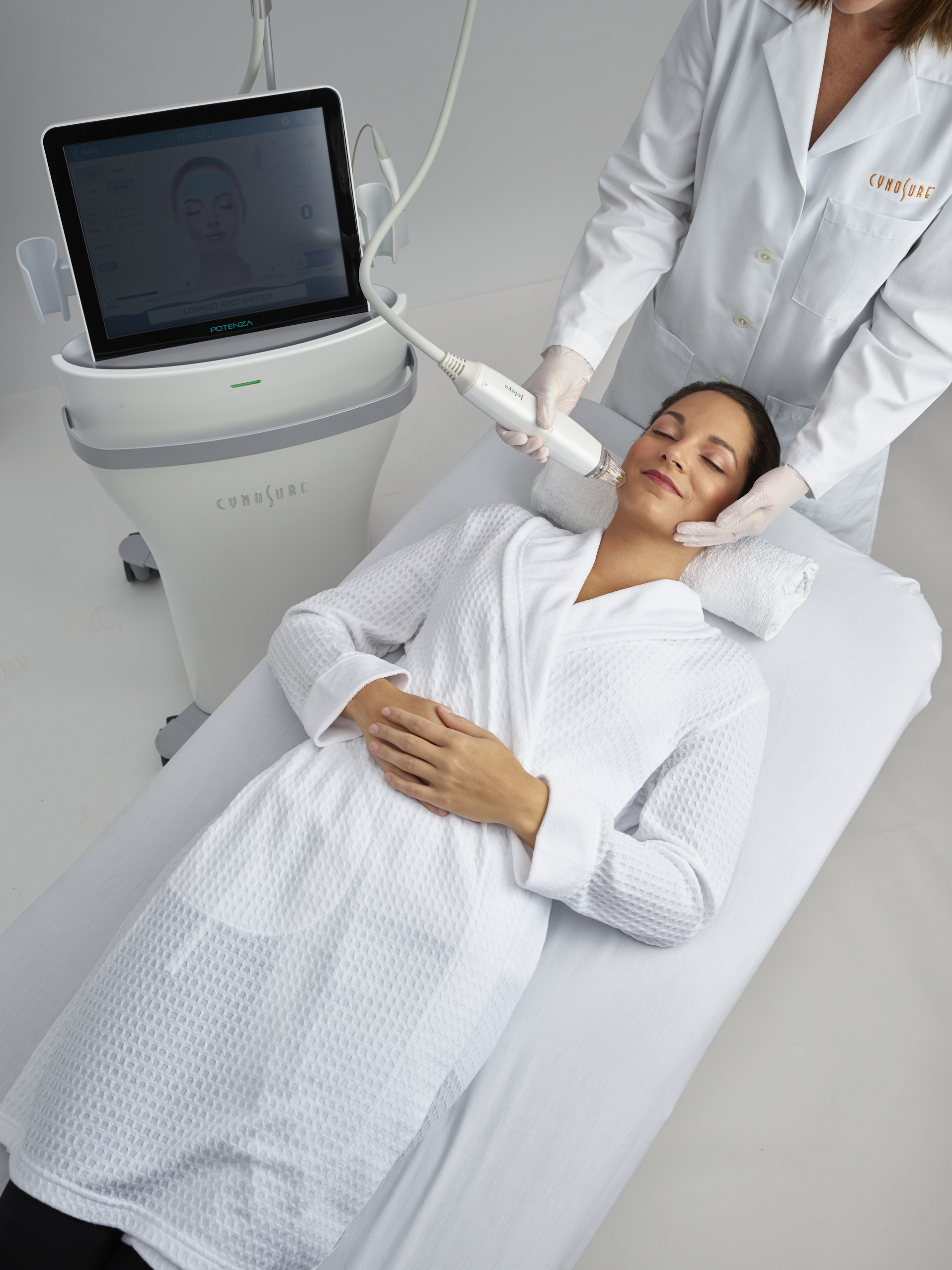 Potenza microneedling treatment